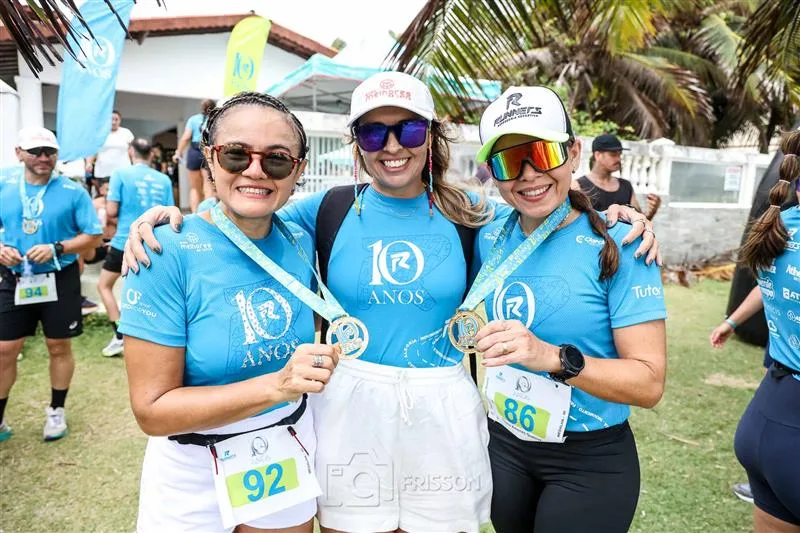 Alice Oliveira, Carolina Castelo e Tiana Ximenes