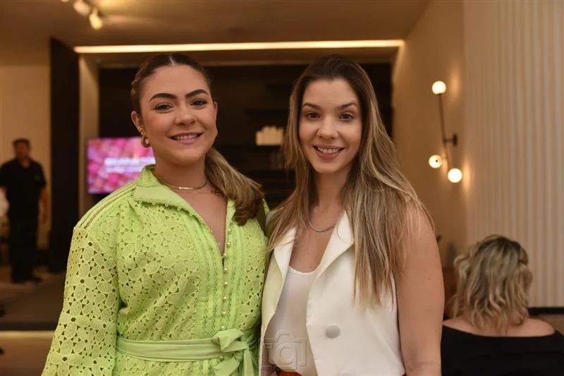 Beatriz Vieira e Amanda Santiago