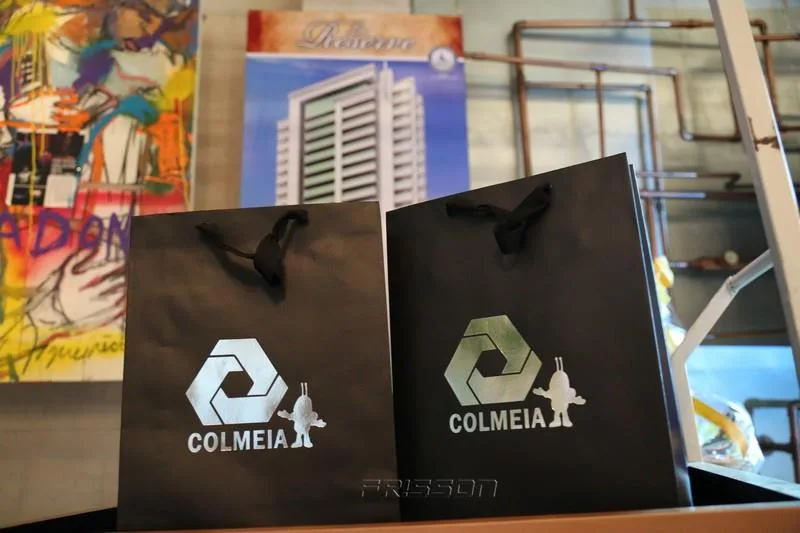 Apresentação La Reserve - Colmeia
