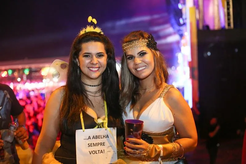 Ana Feitosa e Natalia Pinheiro