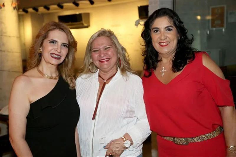 Carla Melo, Beth Pinto e Isabelle Leitão