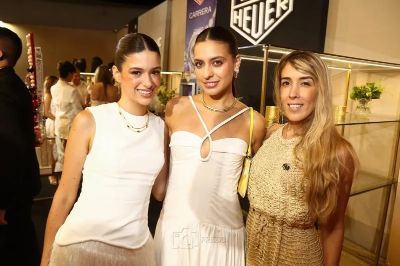Bruna Bezerra de Menezes, Isabela Albuquerque e Raquel Machado