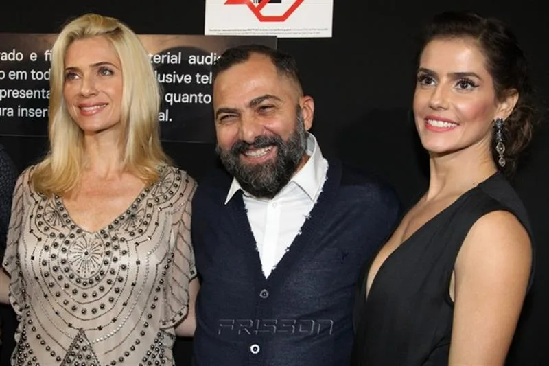Letícia Spiller, Alberto Hiar e Deborah Secco