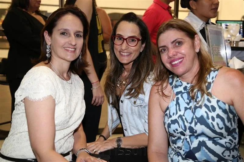 Carol Belchior, Bianca Meneleu e Adriana Esmeralda