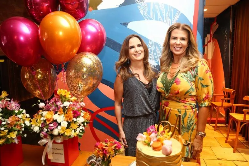 Adriana Bezerra e Alexandra Pinto