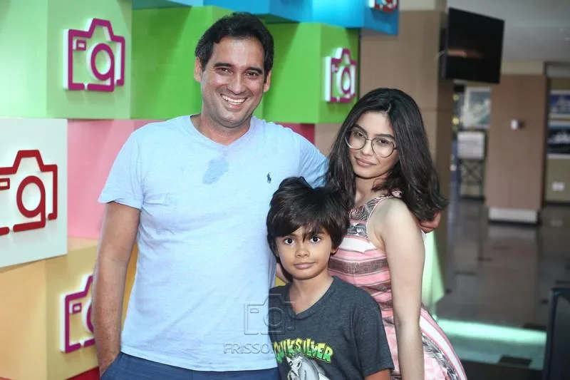 Daniel Nascimento, Luca Coelho e Júlia Paiva