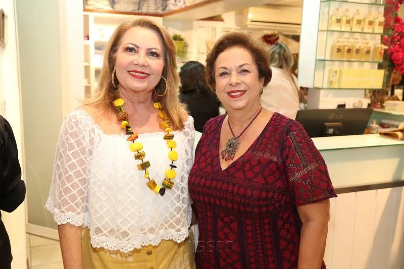 Inês Cals e Júlia Philomeno