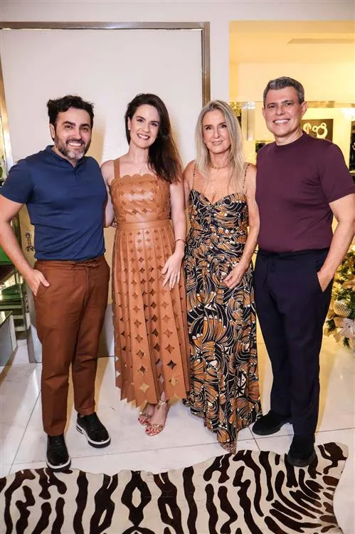 Fernando Costa, Natalia, Simone Hartmann e Abelardo Targino