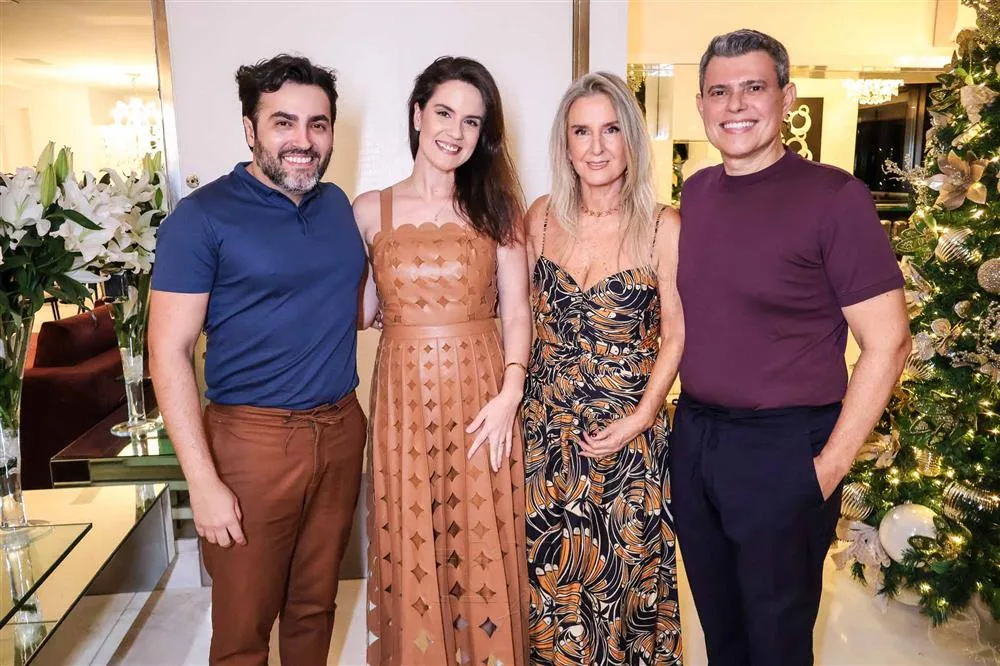 Fernando Costa, Natalia, Simone Hartmann e Abelardo Targino