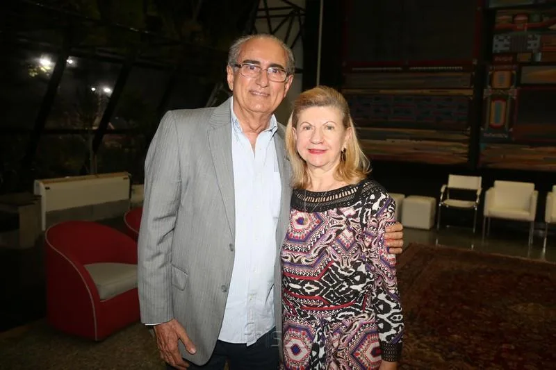 Bosco e Célia Macedo