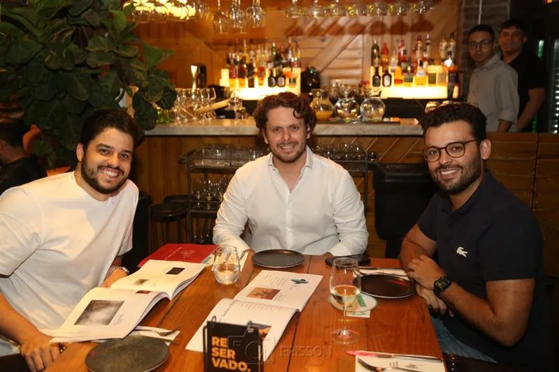 Cadeh Juaçaba, Victor Perlingeiro e George Gomes