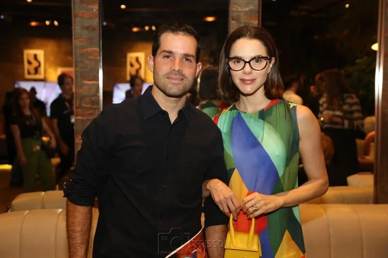 Felipe Rocha e Paulinha Sampaio