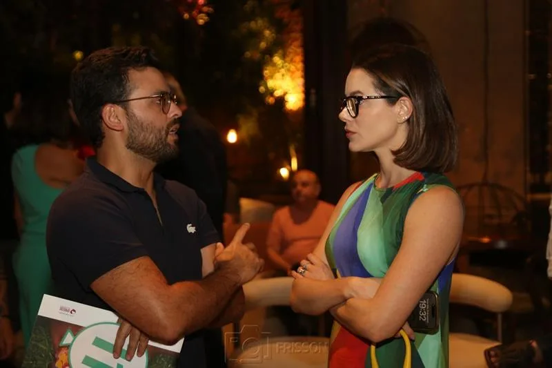 George Gomes e Paulinha Sampaio