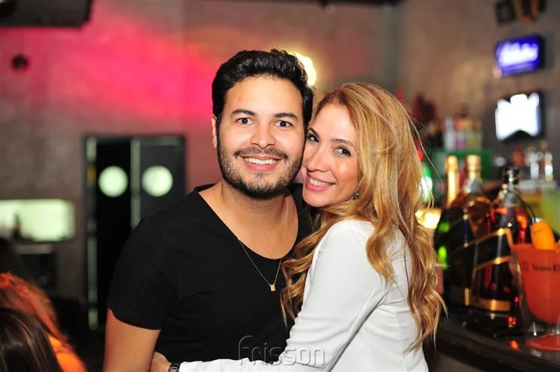 Vinícius Machado e Daniele Holanda