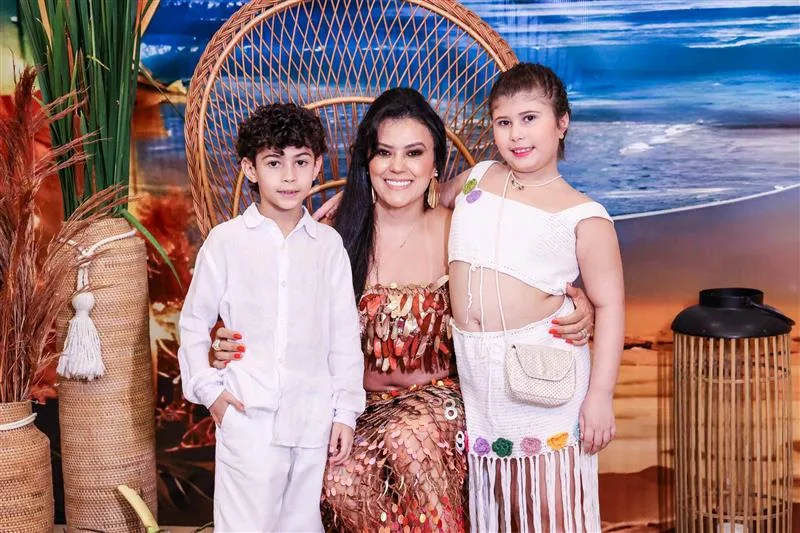 Hamilton Filho, Irla e Sofia Barbosa