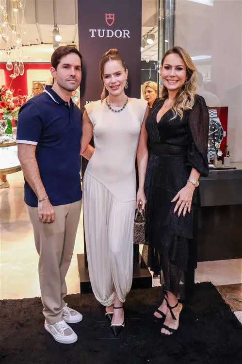 Felipe Rocha, Paulinha Sampaio e Talynie Mihaliuc