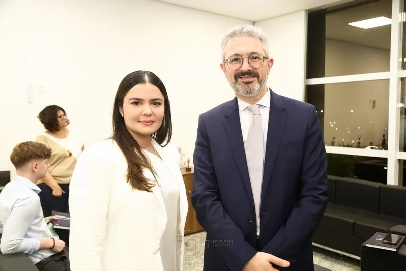 Angelica Mota e Danilo Knijnik