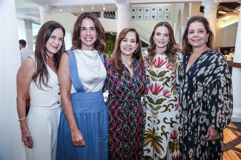 Adriana Bezerra, Ana Vládia Sales, Martinha Assunção, Michelle Aragão e Claudia Gradvohl