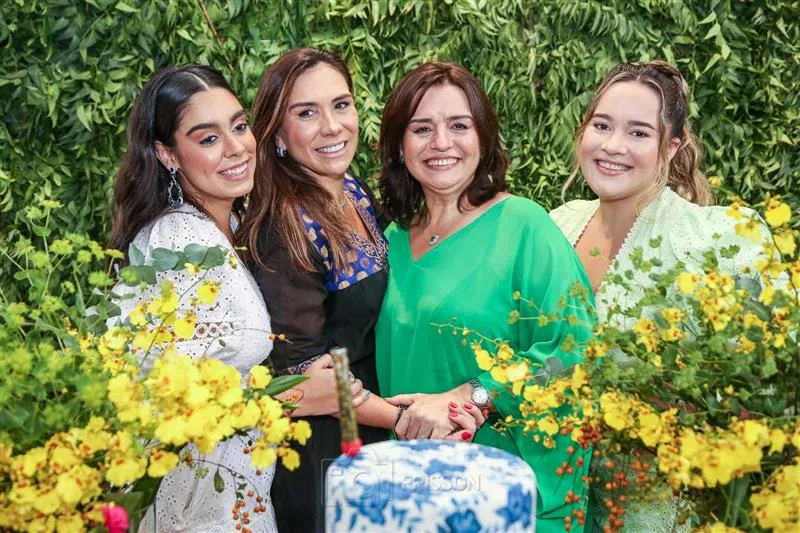 Ana Caroline, Ane, Lia e Ana Paula Freire