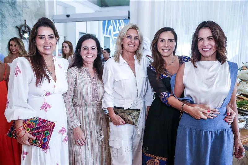 Ana Vládia Sales, Natália Abreu, Monique Barreira, Ane Alcântara e Ana Virgínia Martins