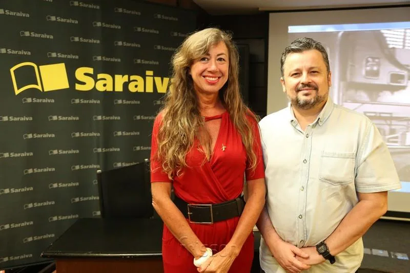 Patrícia Longhi e João Soares Bulcão