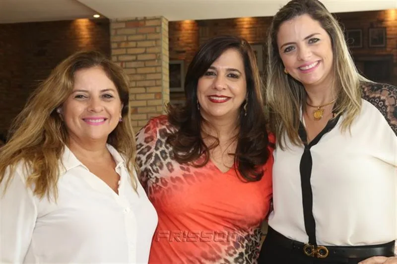 Beth Pinto, Martinha Assunção e Tais Pinto
