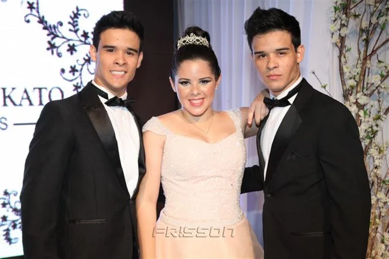 Alex Magalhães, Ana Beatriz Uchoa e Alexandre Magalhães