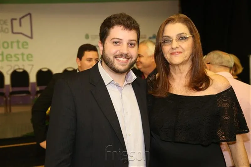 Alex Azulai e Carmen Lúcia Dummar