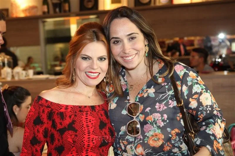 Adriana Praxedes e Carla Nogueira