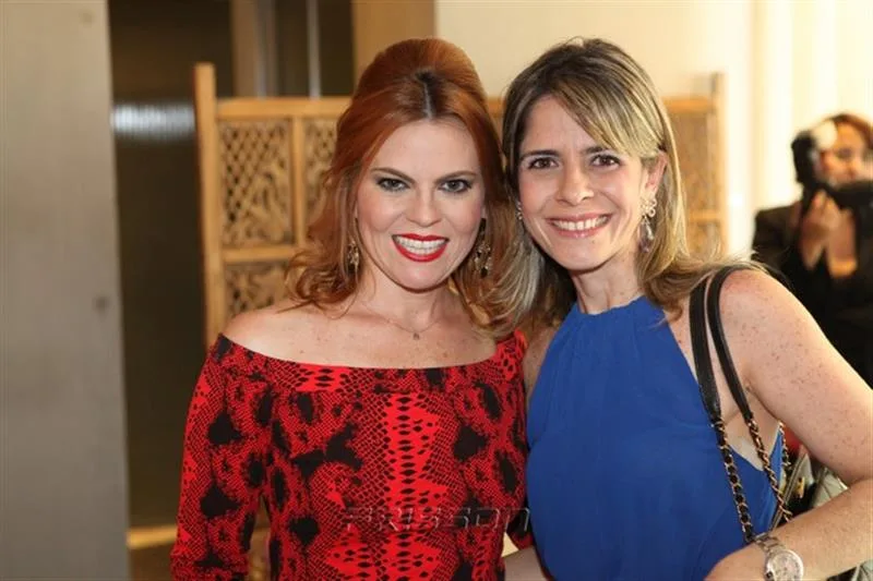 Adriana Praxedes e Debora Perdigão