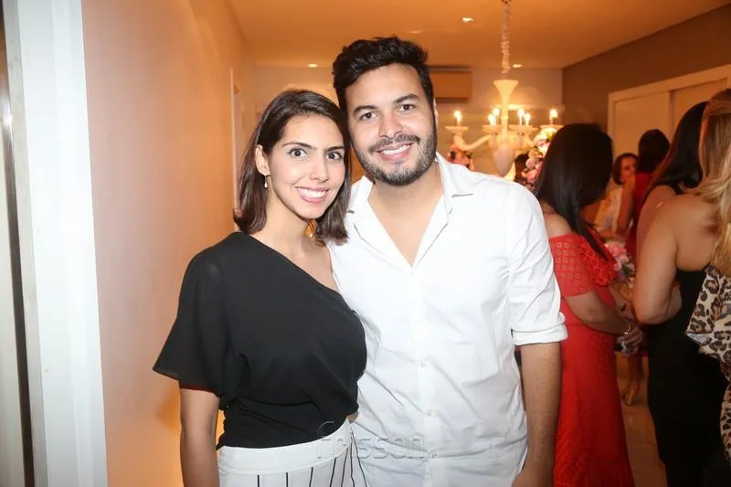 Carla Laprovítera e Vinícius Machado
