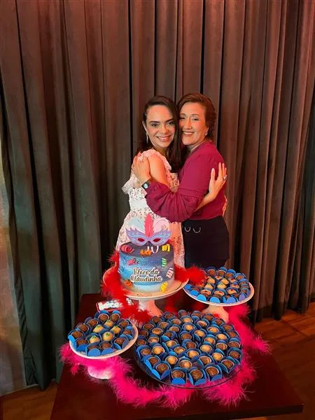 Claudinha Pinheiro e Lu Freitas