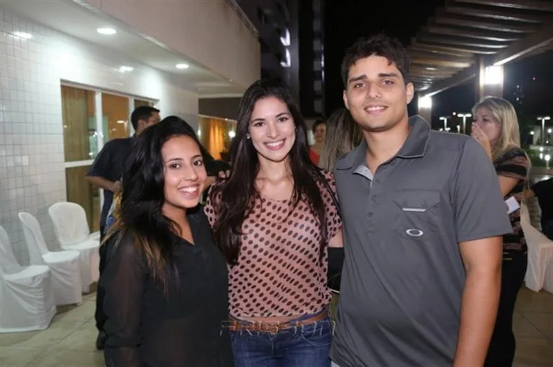 Andressa Araujo, Priscila Bezerra e Matheus Monteiro