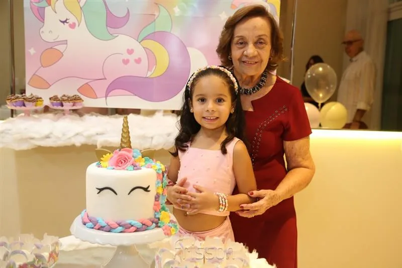 Ana Leticia Bitencourt e Avó