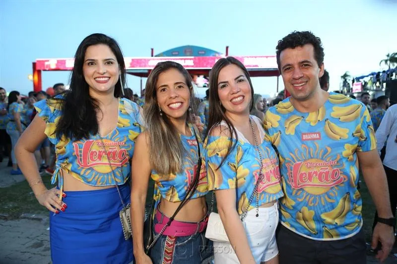 Anisia Fernandes, Erica Gonçalves, Nayana e Marcel Teixeira