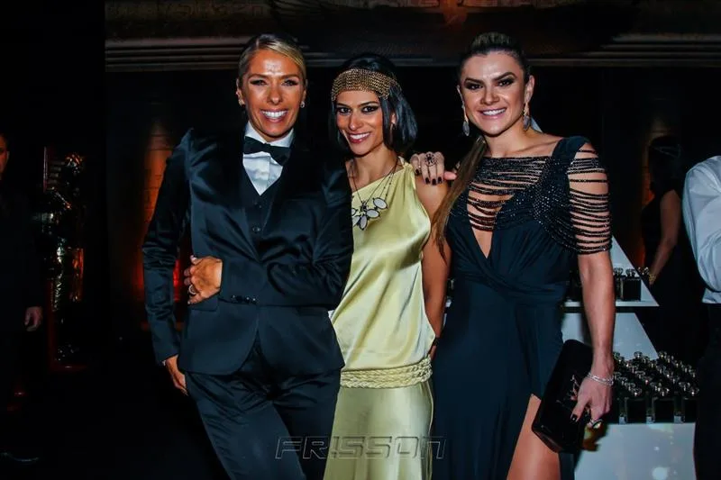 Adriane Galisteu com Elisa Lima e Mirella Santos