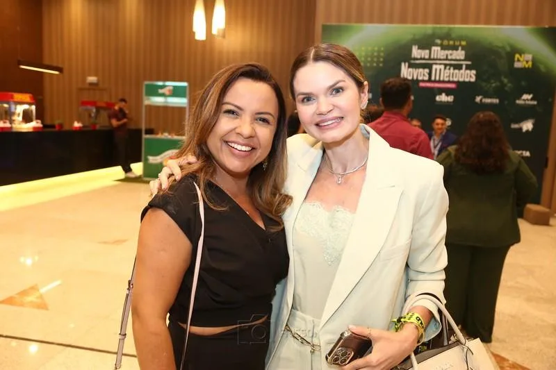 Erica Paula e Joelia Teles