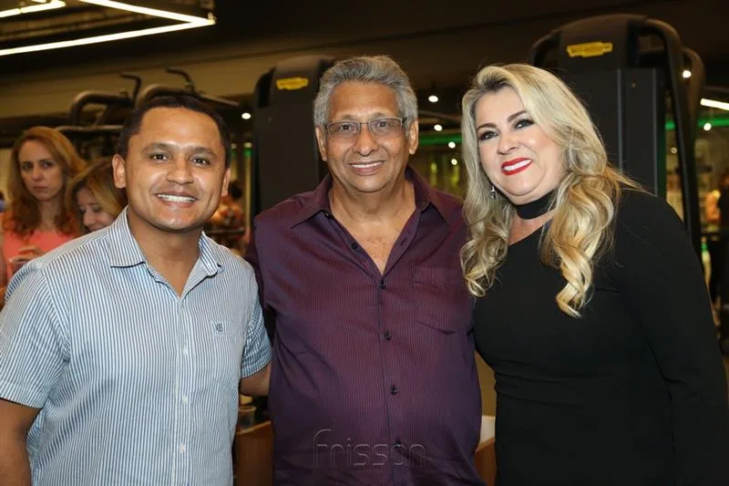 Alex Ribeiro, José e Soraya Jereissati