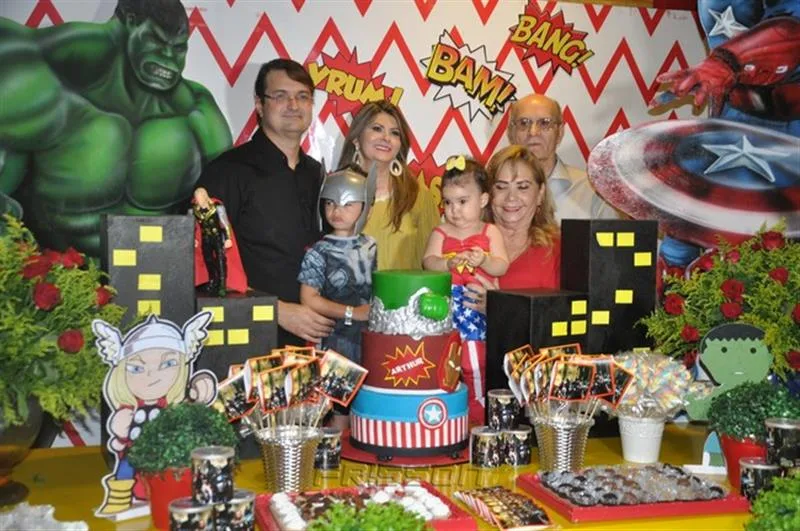 Arthur, Edilson e Michelinne Pinheiro, Letícia, Beth e Tito Sampaio