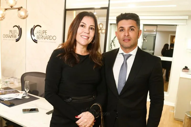 Ana Cristina Parreiras e Felipe Bernardo