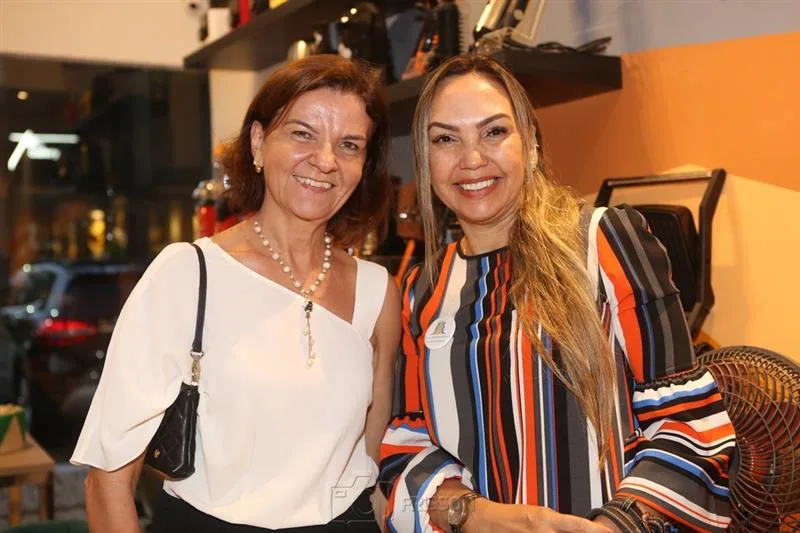 Cleide da Ponte e Adriana Athayde