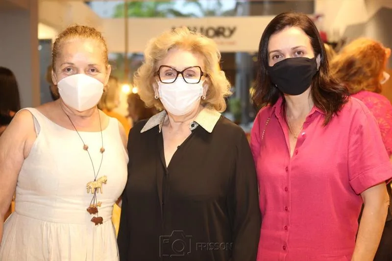Dora Andrade, Socorro França e Veridiana Soares