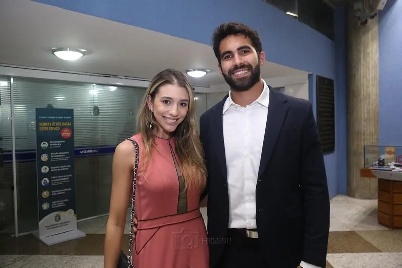Amanda Diniz e Renan Novais
