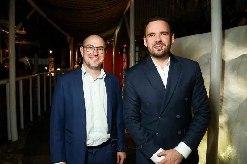 Alex Trevisan e Larry Carvalho