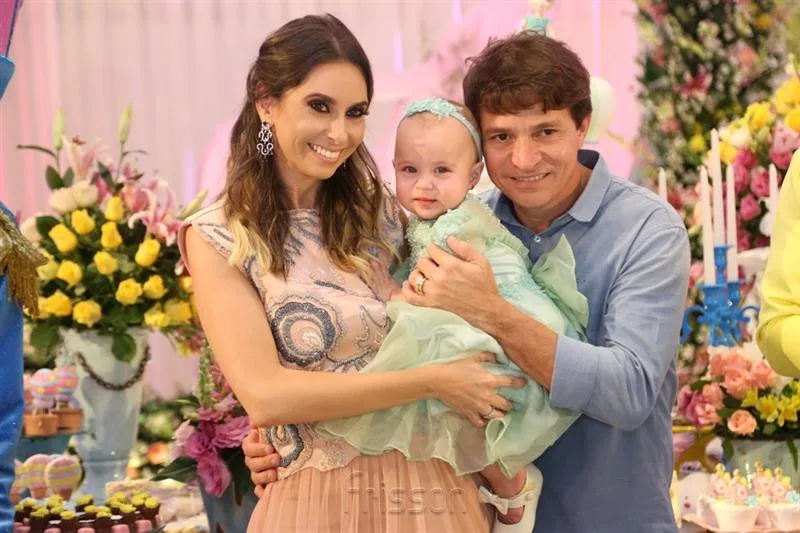Thais, Isabela e José Maia