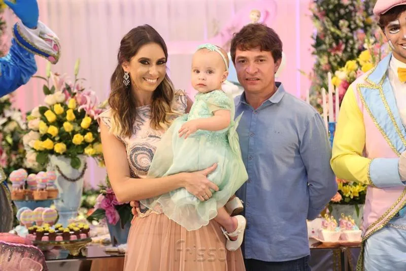 Thais, Isabela e José Maia