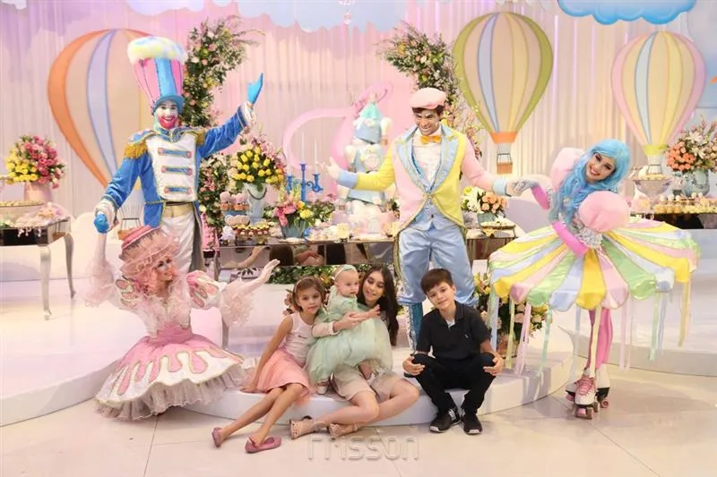 Ana Luisa, Isabela, Gabriel e Maria Maia