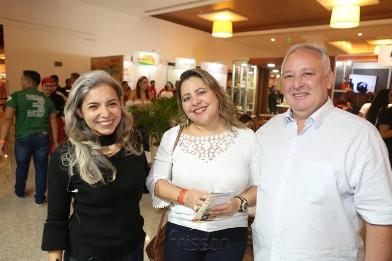 Claudia Marques, Marcela e Anibal Tacchi