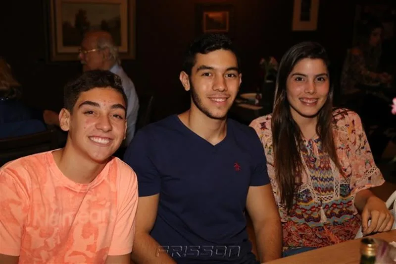 Diego Santos, Demetrio Dibe e Sara Dantas
