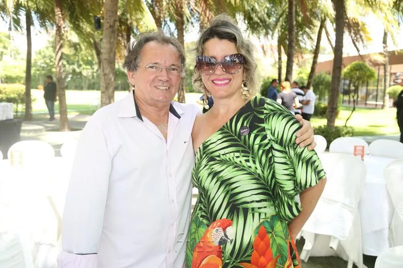 Antônio e Cláudia Sales